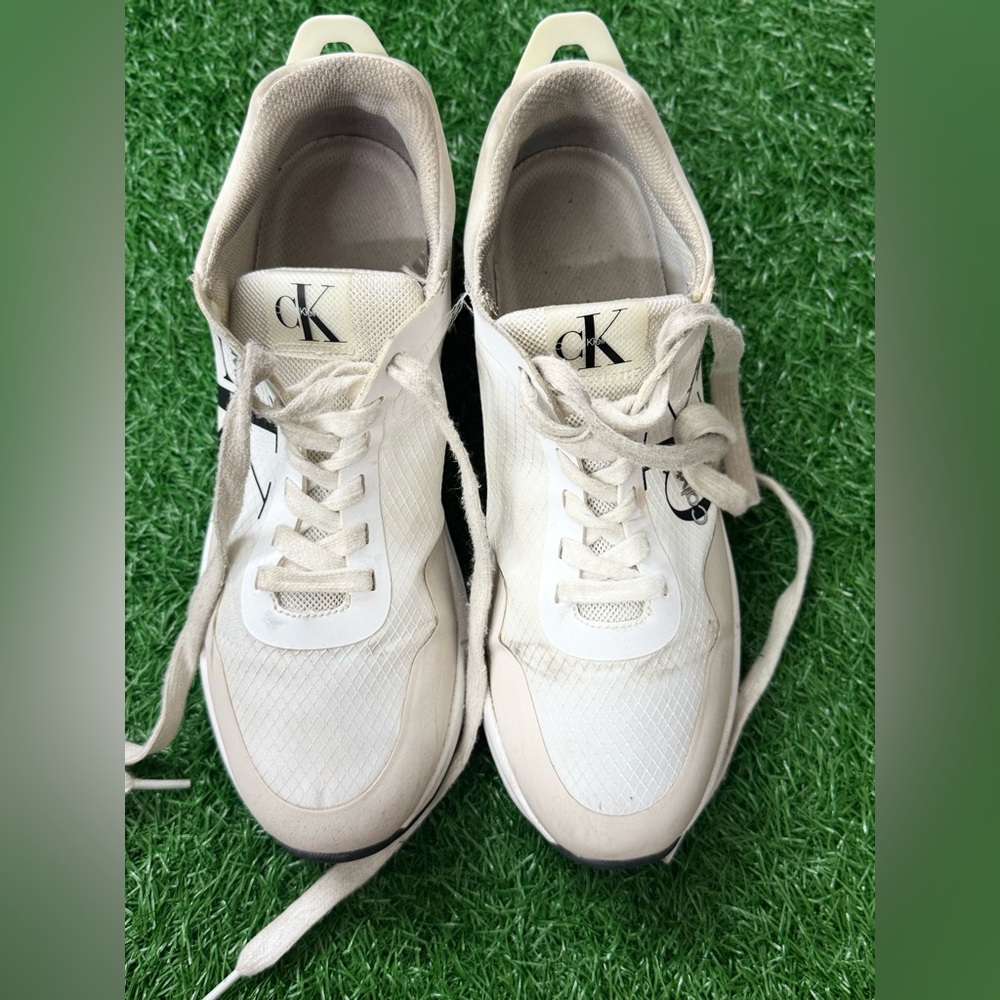 Calvin Klein‎ Women Sneakers Size 8.5